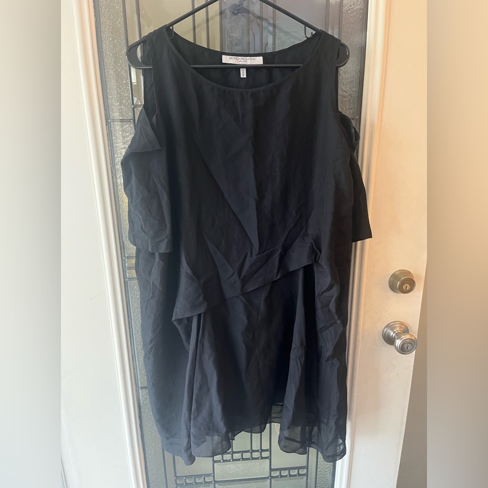 Morgane Le Fay Black Cold-Shoulder Ruffle Dress- Size Large